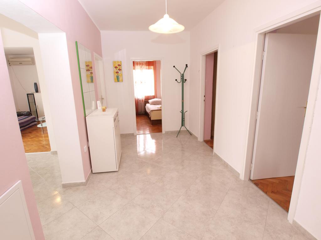 Apartments Ivanka 1056 Pula Luaran gambar