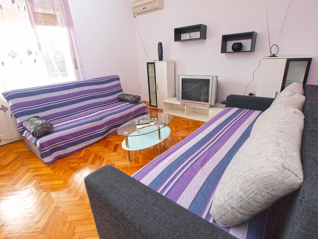Apartments Ivanka 1056 Pula Luaran gambar